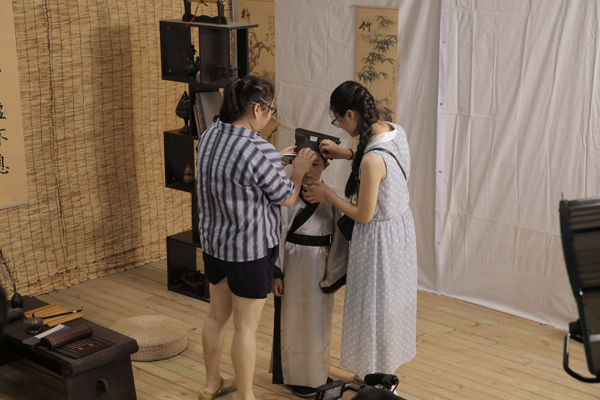 在夏天拍片是一種什么體驗(yàn)